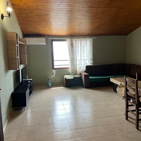 Rent Apartament Center Appartamento Shëngjin